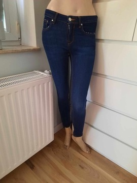 Zara Spodnie jeansowe dżinsy jeansy dżinsowe wysoki stan z wysokim stanem