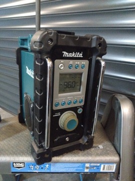 Radio Makita BMR100+adapter Parkside albo Bosch 