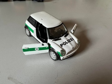 Samochód Mini Cooper POLICJA niemiecka 1:43