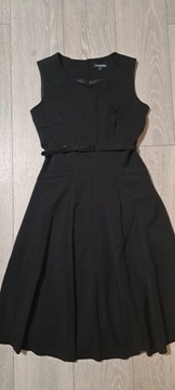 DEBENHAMS śliczna czarna sukienka r. 38