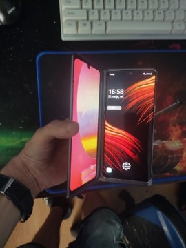 LG Velvet z dual screen