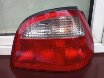 Renault Megane 1 LIFT lampa tył tylna prawa wkład