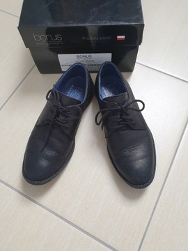 Buty półbuty czarny mat skóra komunia r. 32