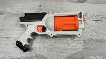 NERF N-Strike Maveric REV6