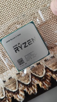 AMD Ryzen 5 2600 6 rdzeni/12 wątków 