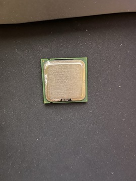 Procesor Intel Pentium 511 2,8 GHz 
