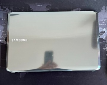 Klapa matrycy z ramką do Samsung R525, super stan