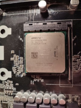 Procesor AMD FD4300