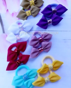 Mini bows with elastic bands