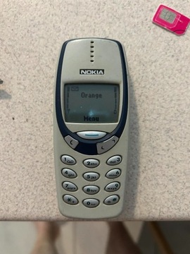 Nokia 3310 4 MB / 4 MB 2G plus nowa ładowarka