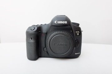 Lustrzanka Canon EOS 5D Mark III body 22,3MP