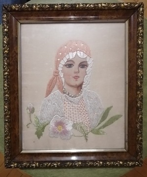 Haftowany obraz Dama z kwiatem