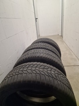 Opony zimowe 245/45/19 hankook icept evo 3 