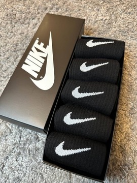 Skarpety Nike długi zestaw