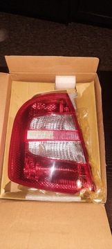 Lampa tylna lewa skoda fabia