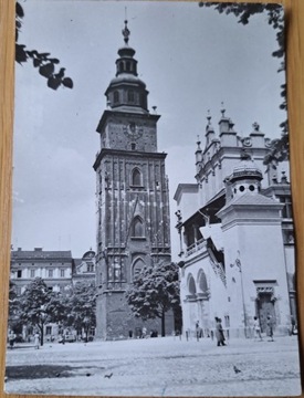 Kraków - Wieża Ratusza i fragment Sukiennic