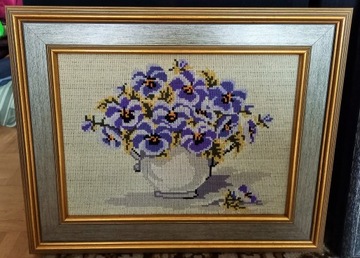 Obraz haftowany ręcznie "Kwiaty w wazonie"
