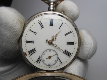 Stary zegarek kieszonkowy, koperta ze srebra 