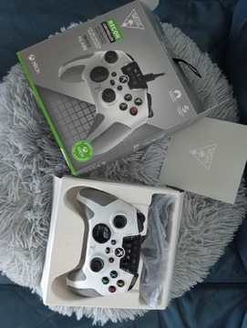 Sprzedam Kontroler ( Pad ) Xbox One / Series X/S - Dodatkowe Przyciski
