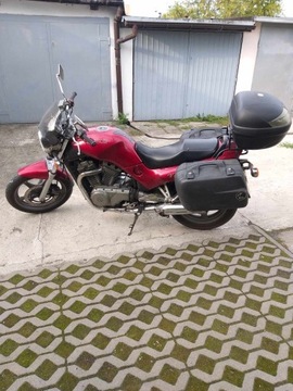 Motocykl Suzuki VX800