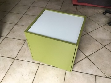 Stolik nocny Ikea Nyvoll. 50x45x50 cm z 2 szuflad.