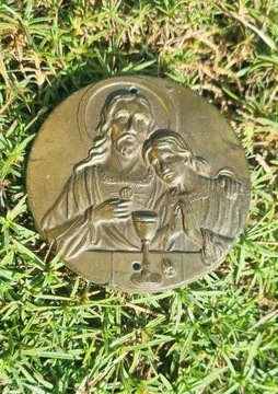 Mosiężny medalion z Jezusem