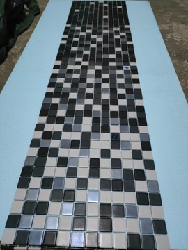 Czarno-biała mozaika Vidrepur 