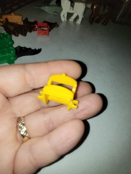 Lego siodło 4491b Yellow , żółte, dwa zaczepy 