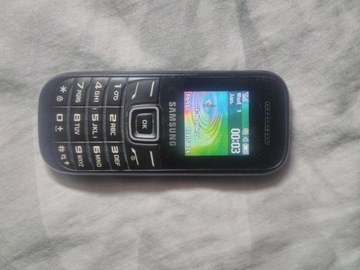 SAMSUNG klawiszowy GT-E1200 telefon e1200