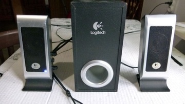 Głośniki Logitech S200 2+1 do komputera MP3 SPRAWN