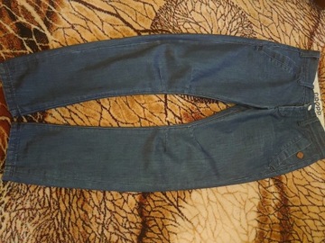 Spodnie jeansowe Cropp rozm. 28