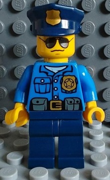 Lego Figurka Police - Gold Badge cty0450