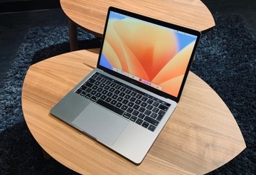 MacBook Pro 13 Touch Bar 2019 | idealny stan