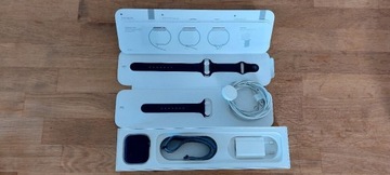 Apple Watch 5 44mm Space Gray aluminium case