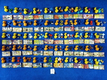 50x zabawki + karteczki z Kinder niespodzianek (3)