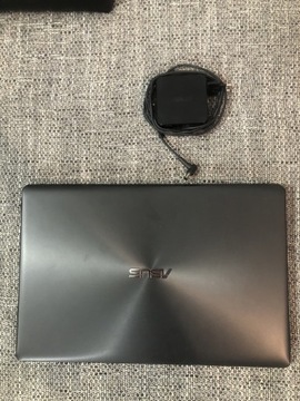 Laptop Asus i3 4GB RAM