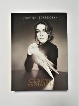 Czarno na białym - Joanna Jędrzejczyk