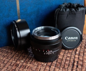 Carl Zeiss Planar T* 50 1.4 ZE do Canona