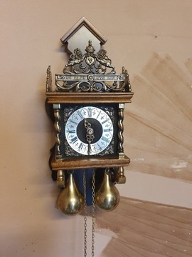 Zegar wiszący mechaniczny antyk vintage