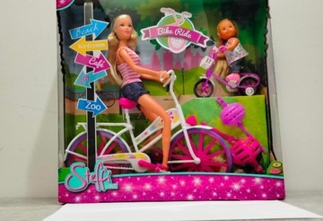 Lalka Steffi i Evi na Rowerze