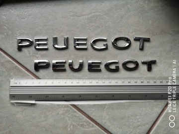 Emblematy marki Peugeot