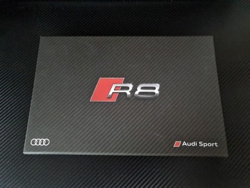 Prospekt AUDI R8 twarda oprawa + etui