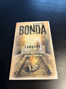 Katarzyna Bonda „Lampiony”