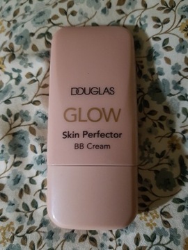 Douglas GLOW Skin Perfector BB Cream 3 medium