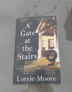 Gate at the StairsLorrie Moore