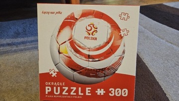 Puzzle okrągłe Piłka PZPN 300 elementów