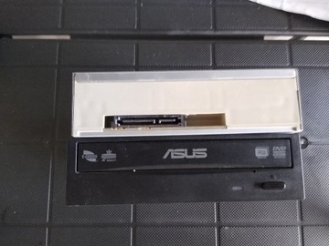 ASUS DRW-24F1ST SATA