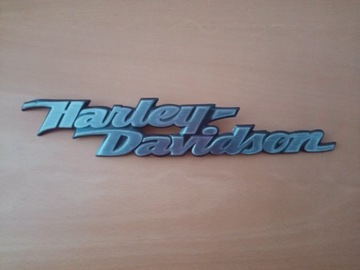 Emblemat Harley Davidson Street Bob przed 2012
