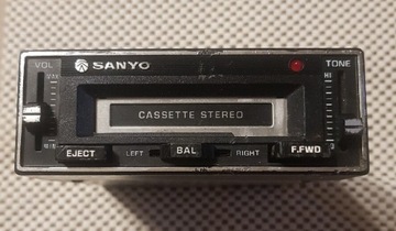 Sanyo FT 4310 odtwarzacz kasetowy Retro Car 1982r