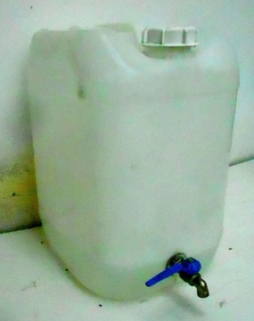 Kanister/pojemnik plastikowy z kranikiem 20 L